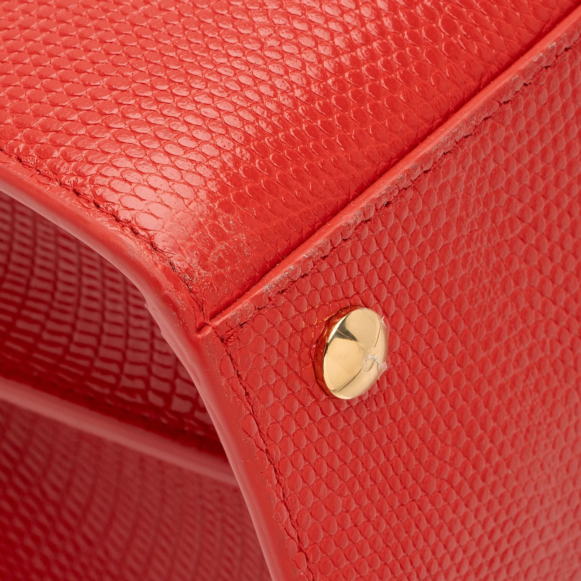 Burberry Lizard Embossed Leather Title Medium Tote (SHF-OreTYK)